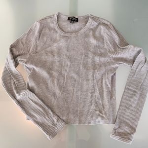 Long sleeved crop top